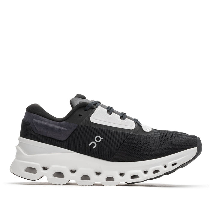 Women's On Cloudstratus 3 - Black/Frost